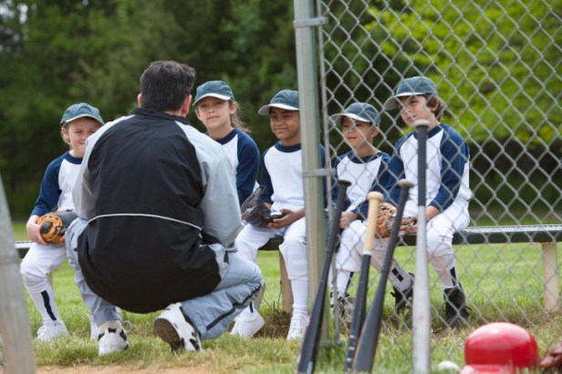 baseball-coach-with-kids